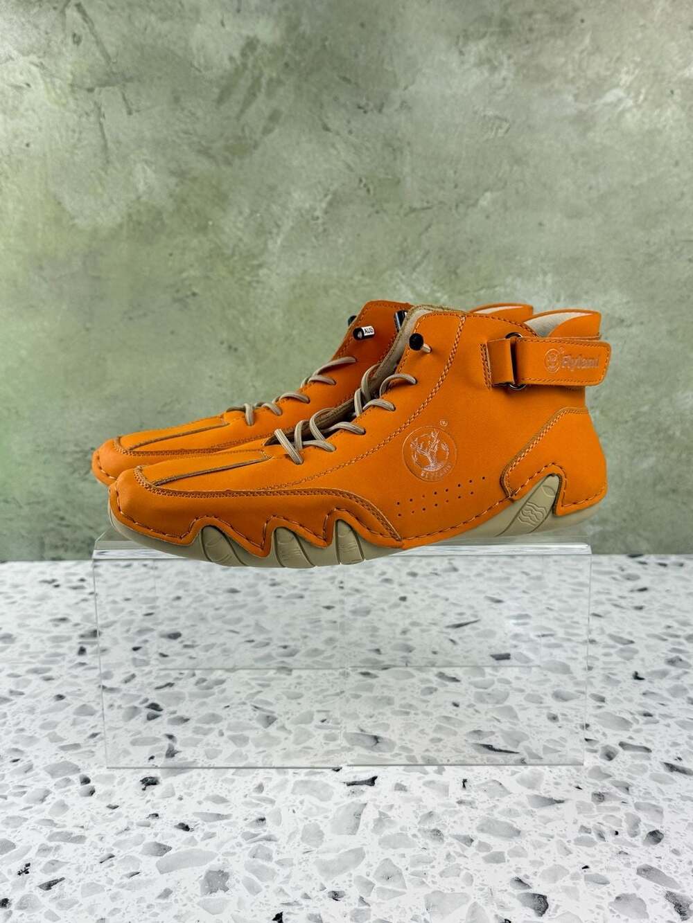 Men’s Flyland Chukka Boot Size 39 / 6.5 / 7 Orange Leather Ankle Sneaker
